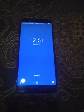 Asus M1 pro minus retak