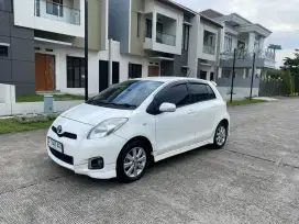 Yaris E 2013 matic