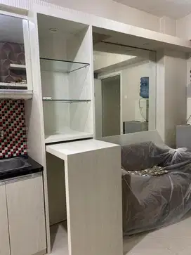 Di jual cepat aprtment green pramuka city lt rendah dan furnish new