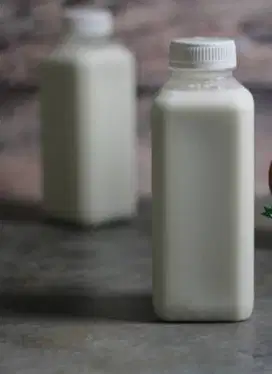susu kambing etawa murni 100% 1 liter dalam kemasan botol 250ml manteb