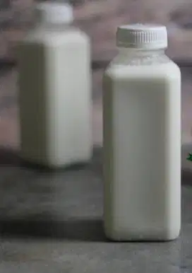 susu kambing etawa murni 100% non-campuran 1 liter botol 250ml manteb