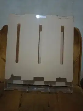 Akrilik display mie 3 slot