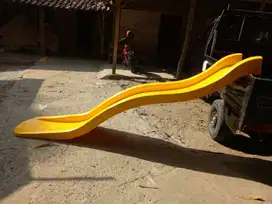 Perosotan anak fiberglass model gelombang