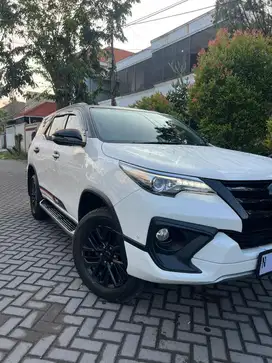 LowKm60rb|| fullOri|| Fortuner VRZ TRD 2018 pmk N mlg antik nik 2017