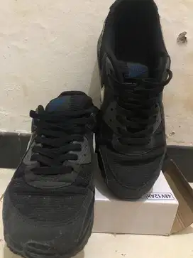 Nike Air Max 90 All Black Size 43 Original Made In Indonesia No Dus