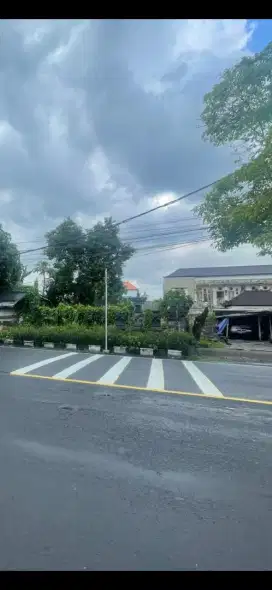 Di jual tanah premium jalan Mengwitani , Bali