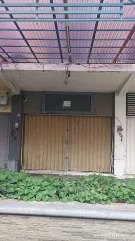 Disewakan Ruko di Sentra Bisnis/POSH Kota Harapan Indah  Bekasi