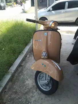 VESPA SPRINT V TAHUN 1977