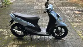 Mio 2006 biru muda / telur asin