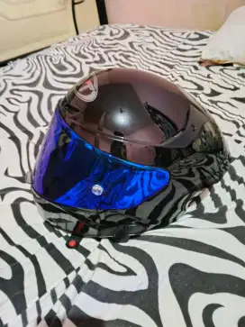 Helm KYT TTC ukuran L