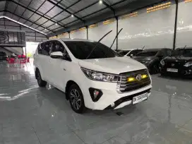 Innova G matic Bensin 2021 putih