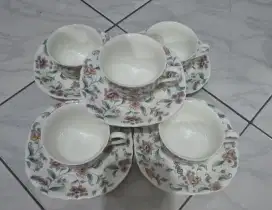 1 set cangkir & cawan