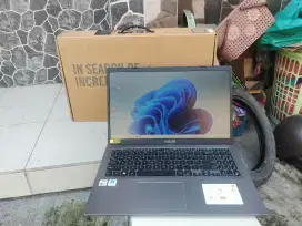 Asus Vivobook Core i3 Generasi 10 SSD Fullset Dus