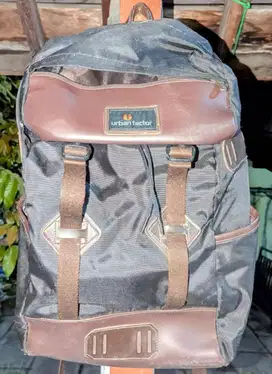 Tas Bacpack urban factor 46x30x14 cm