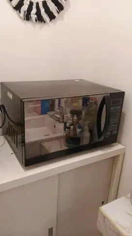 Microwave Sharp R-728