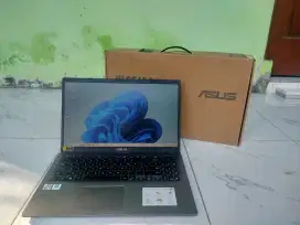 Asus Vivobook Core i3 Gen 10 SSD Fullset