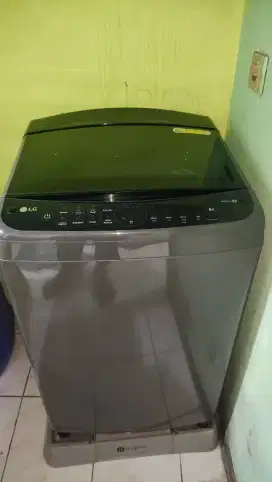 Mesin cuci LG 10,5KG