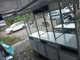 Gerobak Jualan Masih Bagus dan Mulus