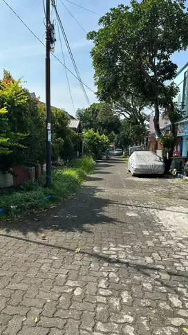 Dijual murah rumah PBI Araya hitung tanah saja