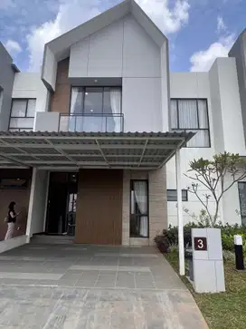 Dijual rumah baru di Suvarna Sutera cluster Agra type Abelia