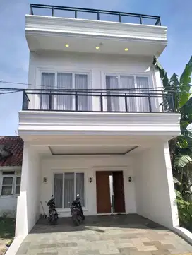 Rumah cantik swimming pool dan siap huni
