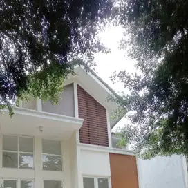Rumah Modern Dijual di Cluster Green Hills, Citra Garden, Malang