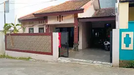 Rumah siap huni 3 menit mall cinere depok dekat lebak bulus
