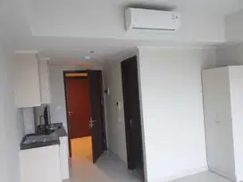 Disewakan Apartemen Green Sedayu Studio Semi Furnished, Cengkareng
