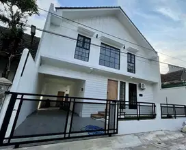 LARIS MAHASISWA Rumah kost keputih dekat its hang tuah