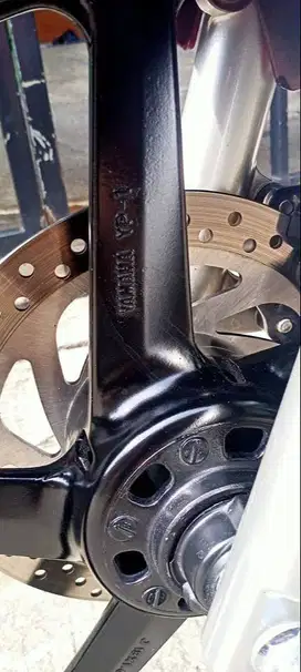 Scorpio Z 2006 225 cc