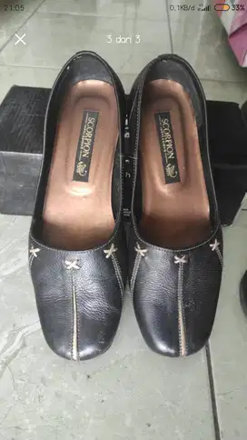 Sepatu pentopel