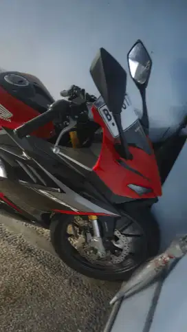 Honda CBR 150R ABS 2022 – Mulus Terawat, Siap Gas!