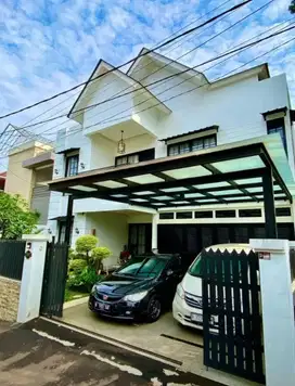 Rumah Dijual Di Lebak Bulus Furnished Siap Huni Selangkah Ke MRT