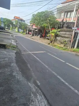Di jual tanah jalan raya  Tukad Yeh Aya IX  , Denpasar Bali