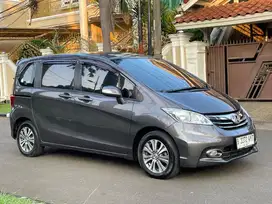 HONDA FREED SD AT 1.5 2016 ABU ISTIMEWA