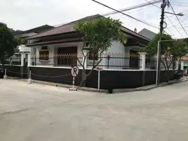 DIJUAL RUMAH POSISI HOOK 1 LANTAI CENGKIR TIMUR