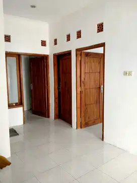 Dijual Rumah Bagus Siap Huni di Mutiara Waru Sukoharjo