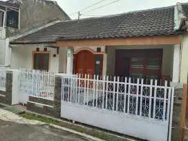 Rumah di BUMI ASRI  gempol Disewakan