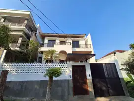 DIJUAL  RUMAH Lokasi STRATEGIS 2 LT   DI CINERE