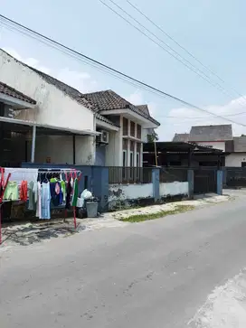 Rumah Siap Huni Akses Bagus Area jl. Sidomoyo Mlati