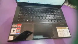 (JUAL) LAPTOP ASUS VIVOBOOK E1404FA - FHD354 RYZEN 3