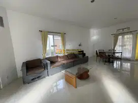 Dijual Villa Komplek Green Hill City - Sibolangit Jalan Danau Biru 2
