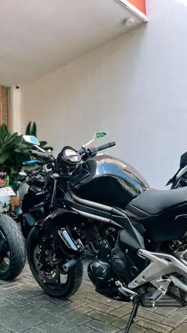 Moge kawasaki ninja er6n er6 Mulus mesin sehat plat L istimewah