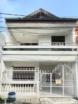 Dikontrakkan/Disewakan per tahun 22 Jt Nego!! 2 lantai bebas banjir