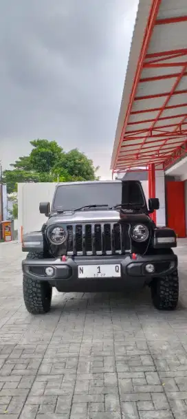 JEEP RUBICON 2021 BENSIN LIKE NEW