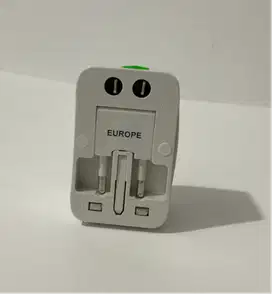 Travel Adapter Universal, Colokan Multi Negara, Stop Kontak Travel