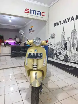 Vespa piaggio primavera 75 anniversary th 2021