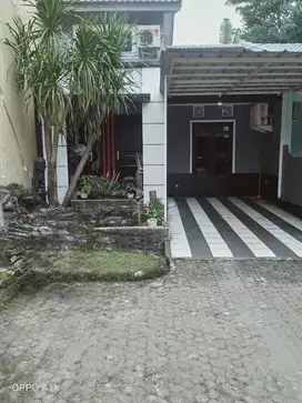 Dijual rumah siap huni dalam cluster area exchange Bintaro dekat stasi