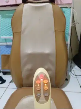 Alat pijat advance neo otomomi/alat pijat dimobil