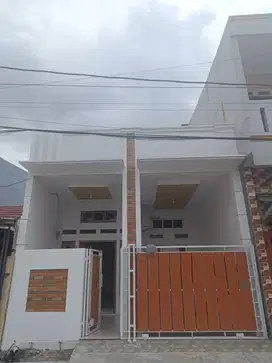 Hunian samping pos security aman nyaman jalan utama